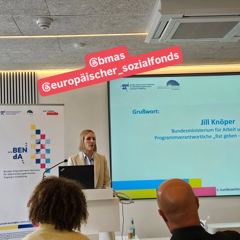 Instagram post from rat_zur_ausbildung. This post is in position 5.