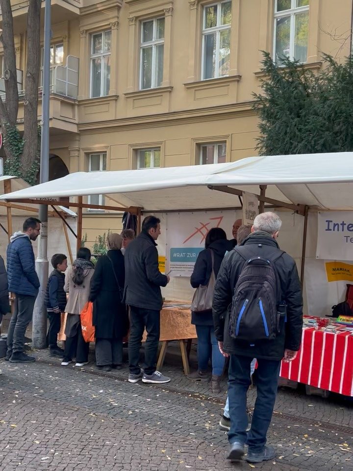 Instagram post from rat_zur_ausbildung. This post is in position 6.