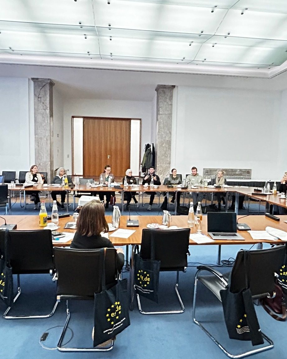 Instagram post from rat_zur_ausbildung. This post is in position 4.