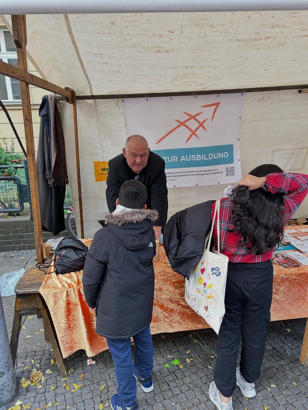 Instagram post from rat_zur_ausbildung. This post is in position 5.